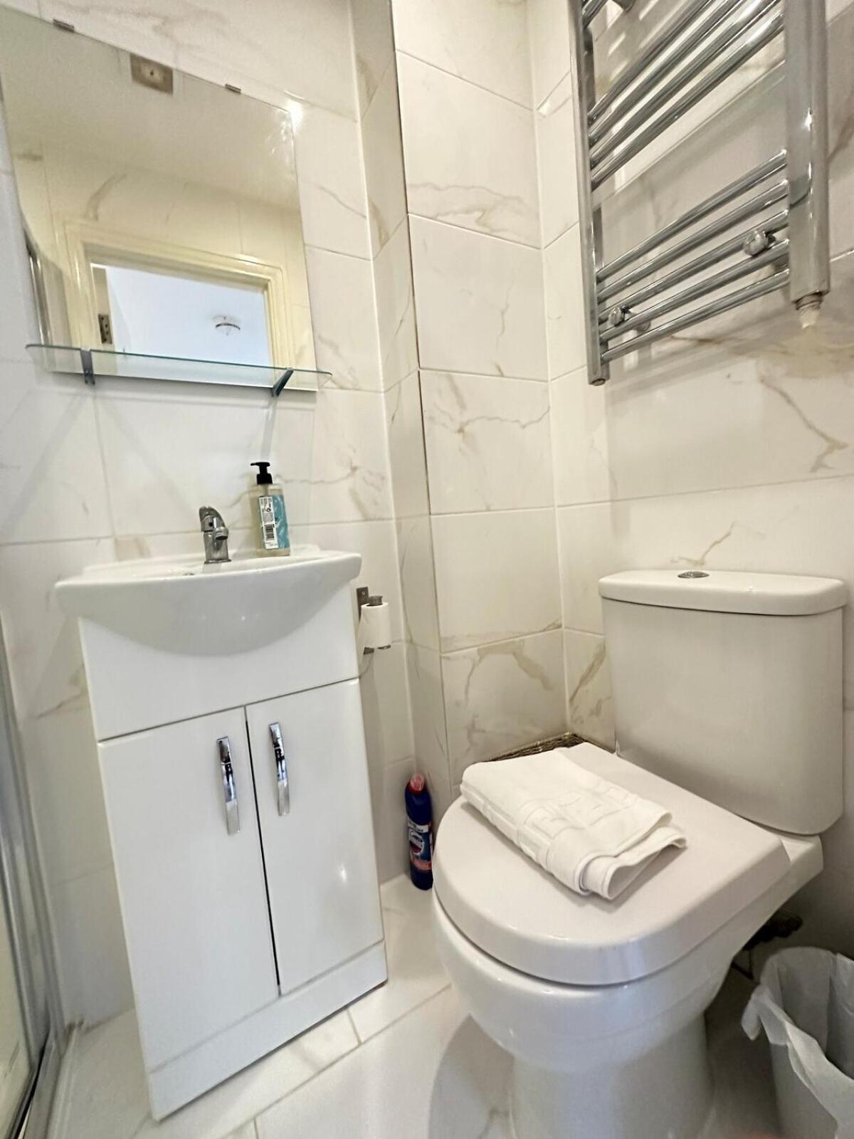 Comfort Camden Studio Apartments London Bilik gambar
